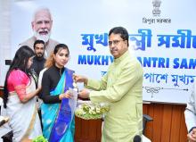 Honble Chief Minister Professor (Dr.) Manik Saha Manik Saha felicitated three candidates in his official residence on 27.12.2023 who have been appointed to work in nursing care in Japan. Honble Chief Minister Professor (Dr.) Manik Saha Manik Saha felicitated three candidates in his official residence on 27.12.2023 who have been appointed to work in nursing care in Japan.